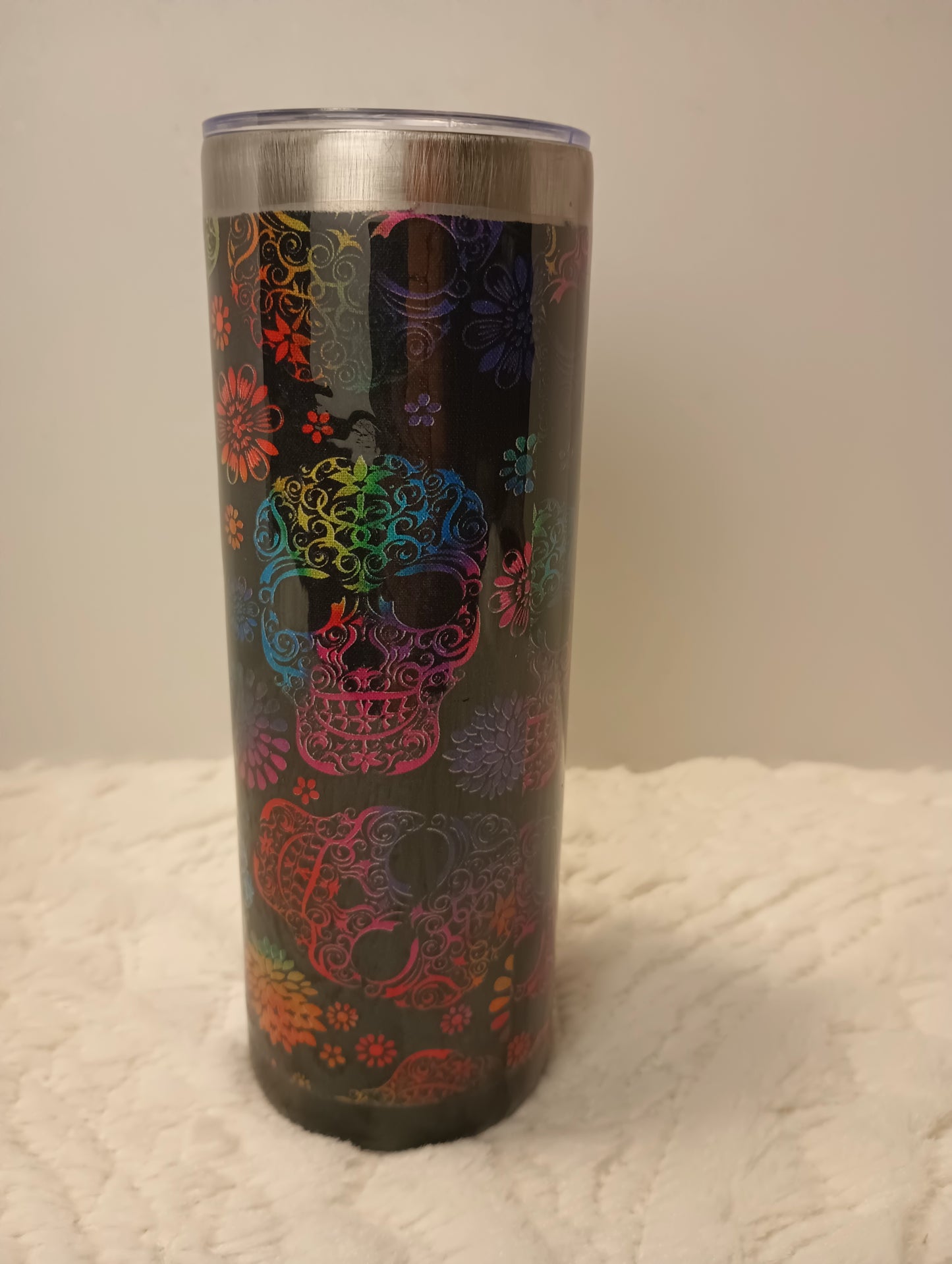 20 oz. sugar skull day of the dead rainbow color skulls and flowers drink tumbler